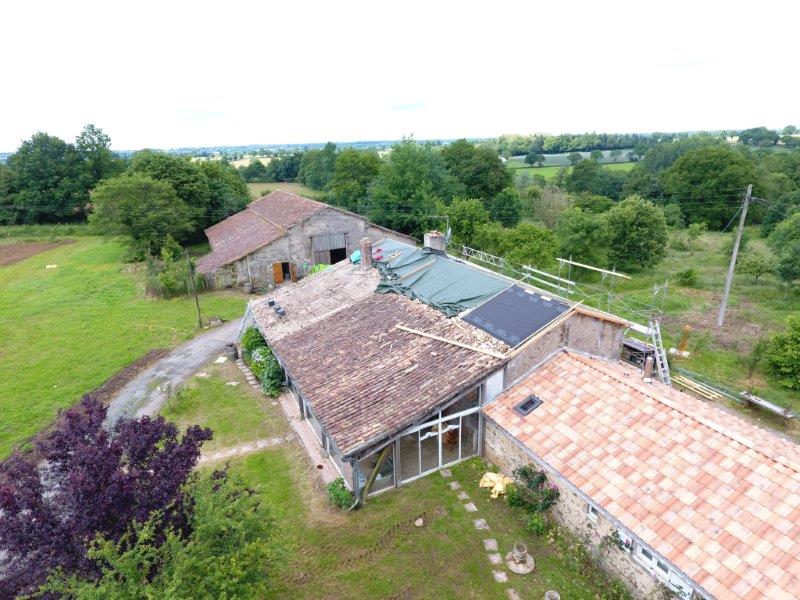 Restauration d'une ferme à Vausseroux (79)